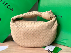Bottega Veneta Teen Jodie