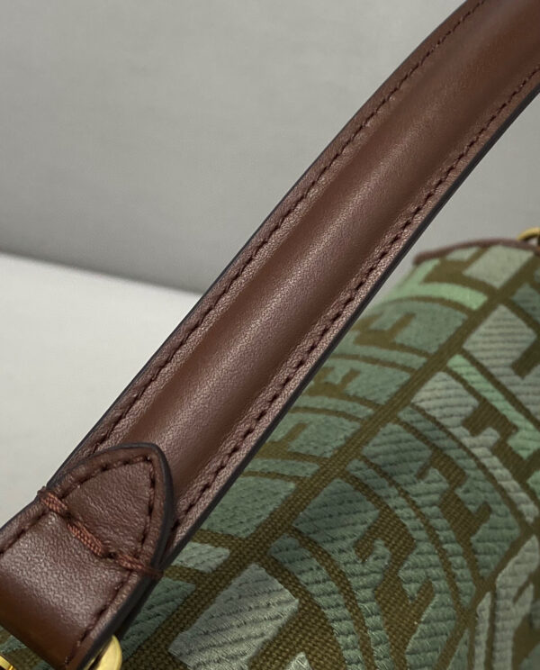 Fendi Baguette