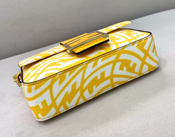 Fendi Baguette