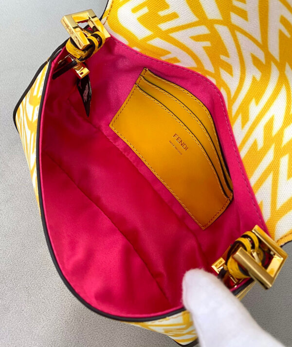 Fendi Baguette