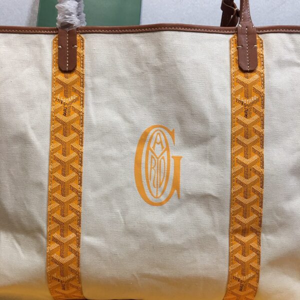 Goyard Tote