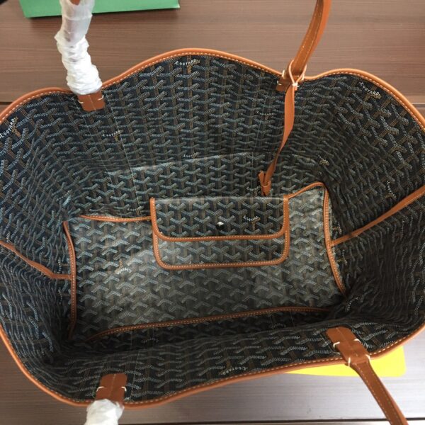 Goyard Tote