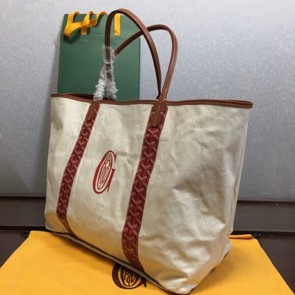 Goyard Tote