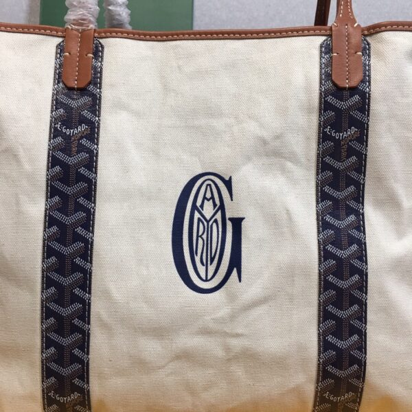 Goyard Tote