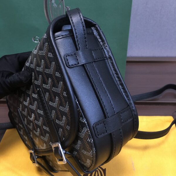 Goyard Messenger Bag