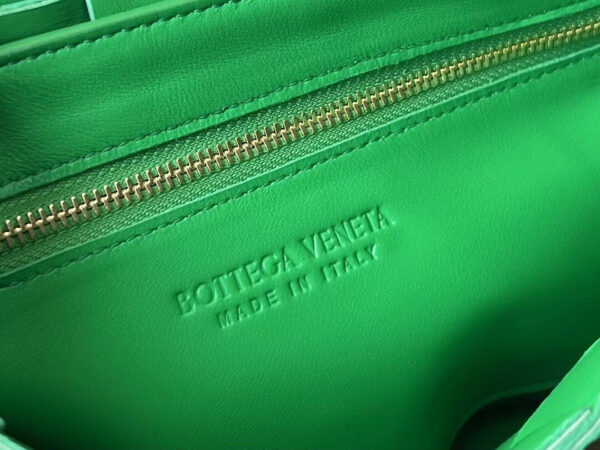 Bottega Veneta Cassette