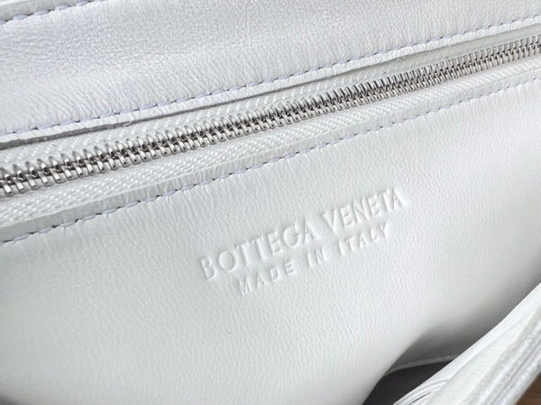 Bottega Veneta Cassette