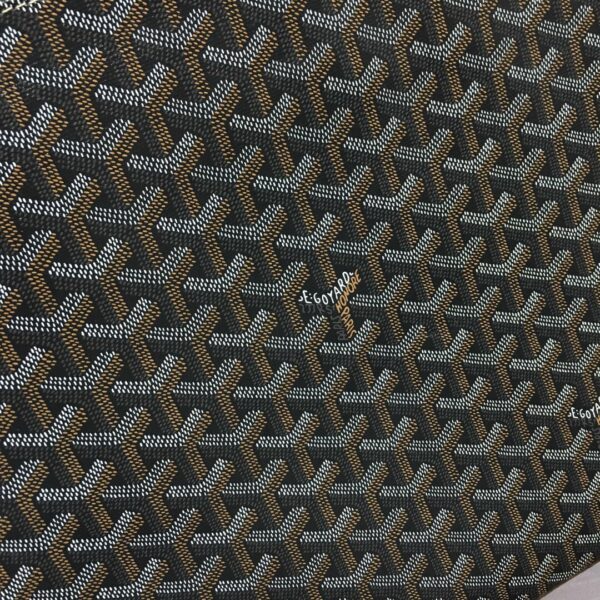 Goyard Clutch