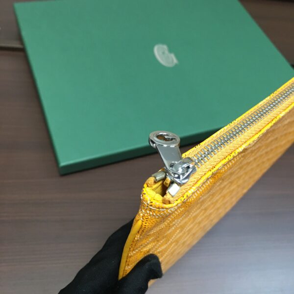 Goyard Clutch