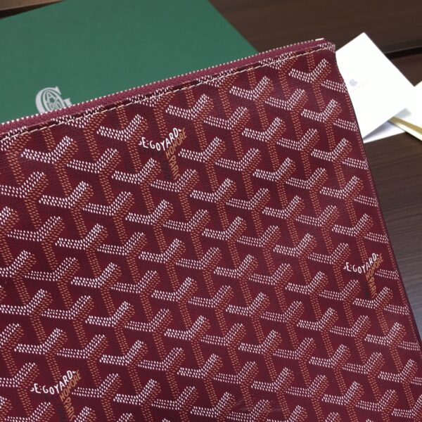 Goyard Clutch