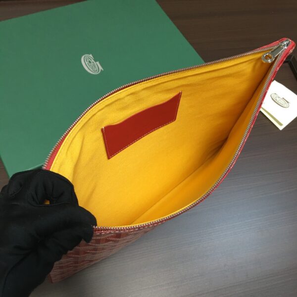 Goyard Clutch
