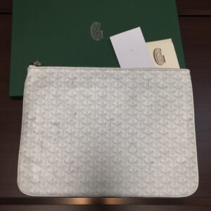 Goyard Clutch