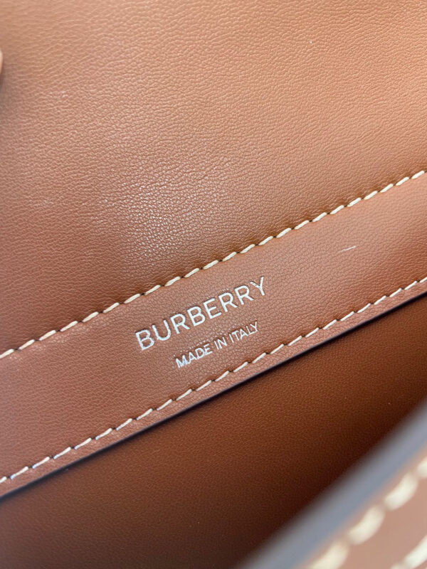 Burberry Horseferry