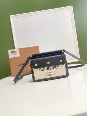 Burberry Horseferry