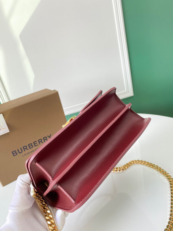 Burberry Thomas