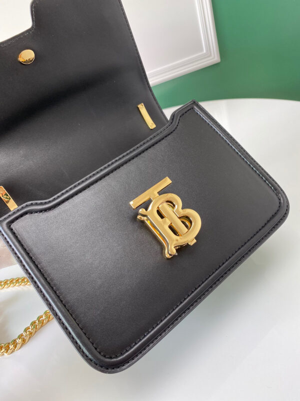 Burberry Thomas