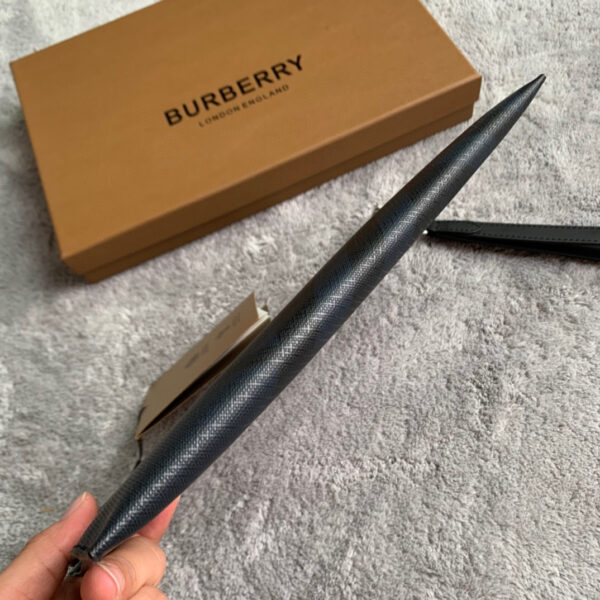 Burberry Clutch