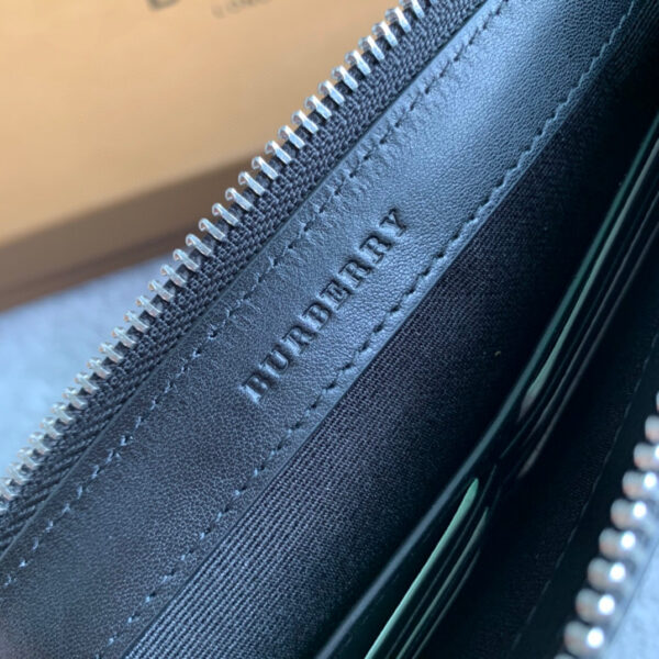 Burberry Clutch
