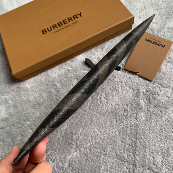 Burberry Clutch