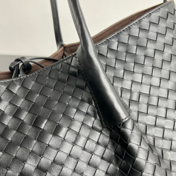 Bottega Veneta Pinacoteca Medium