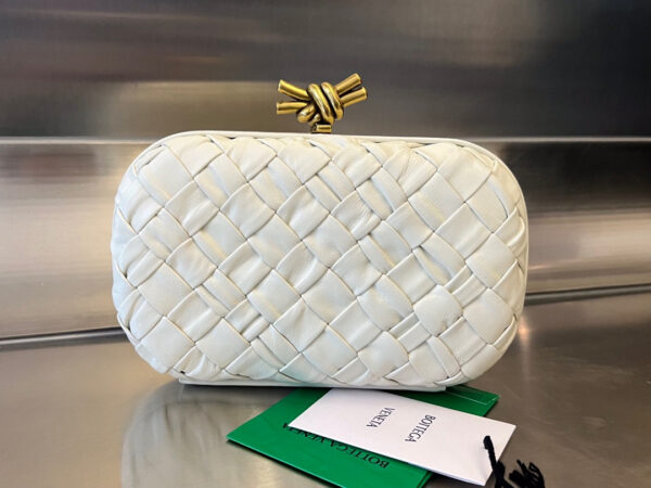 Bottega Veneta Knot