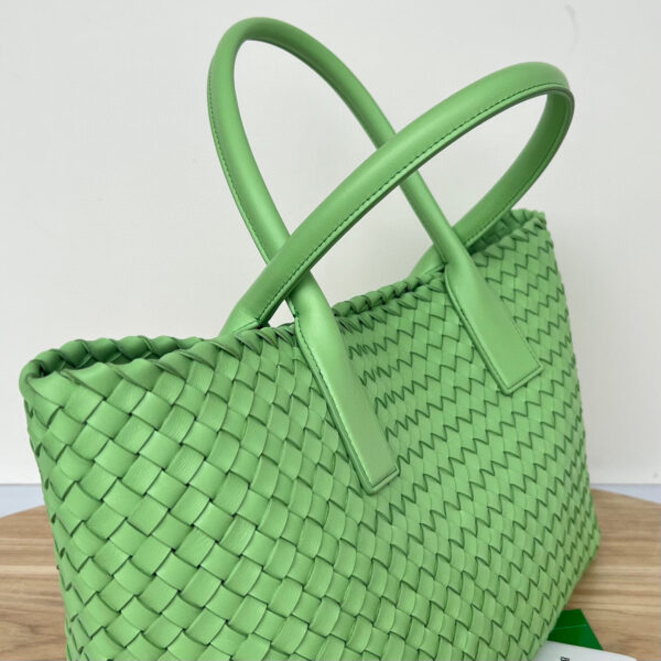 Bottega Veneta Cabat