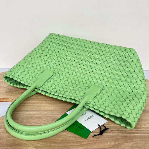Bottega Veneta Cabat