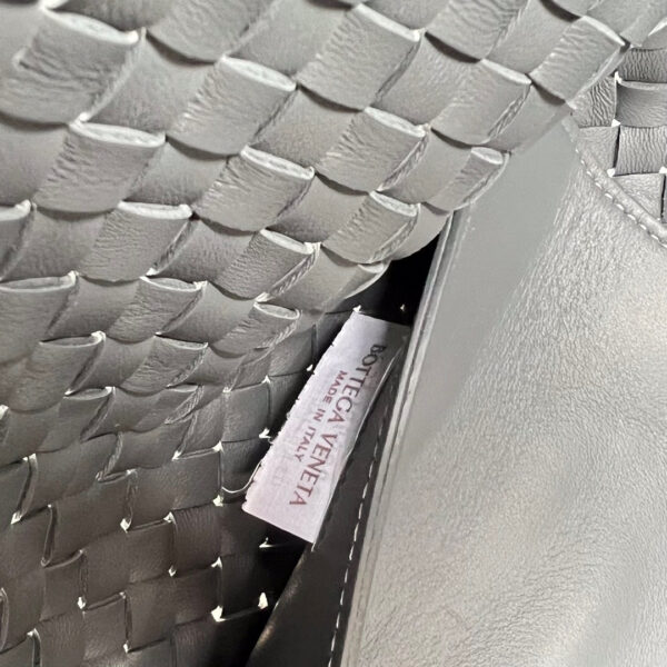 Bottega Veneta Cabat