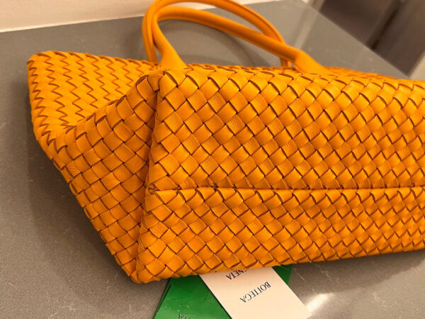 Bottega Veneta Cabat
