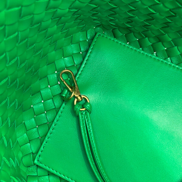 Bottega Veneta Cabat
