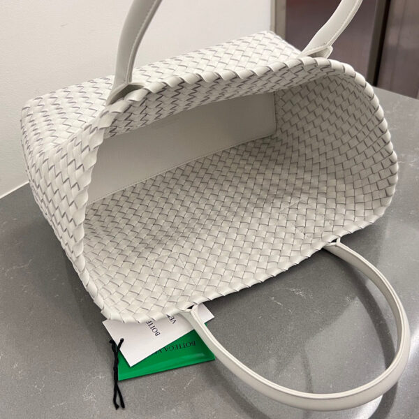 Bottega Veneta Cabat