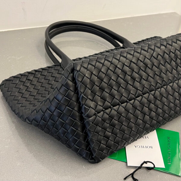 Bottega Veneta Cabat