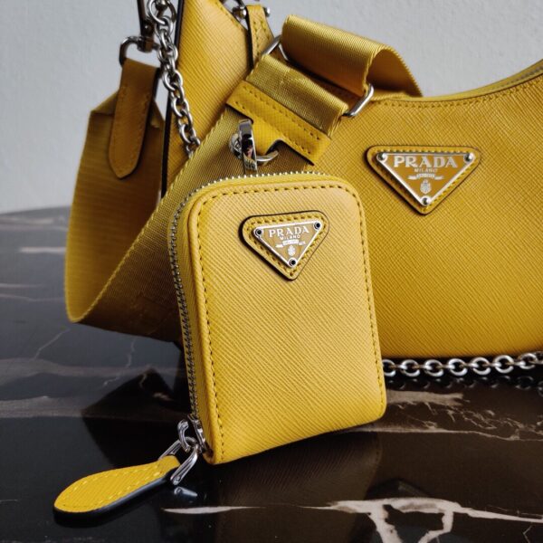Prada Re-Edition 2005 Saffiano leather bag