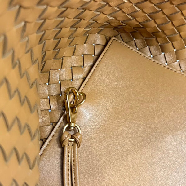 Bottega Veneta Cabat