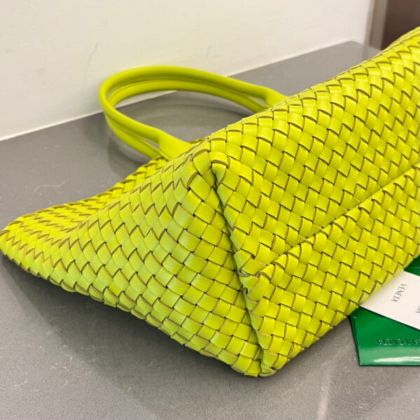 Bottega Veneta Cabat