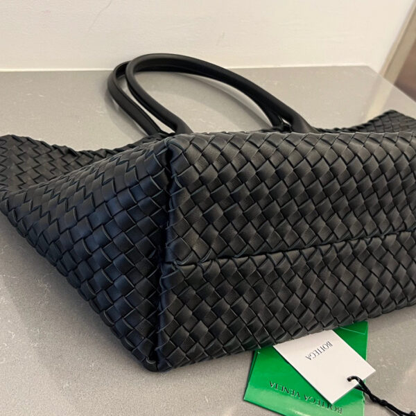 Bottega Veneta Cabat