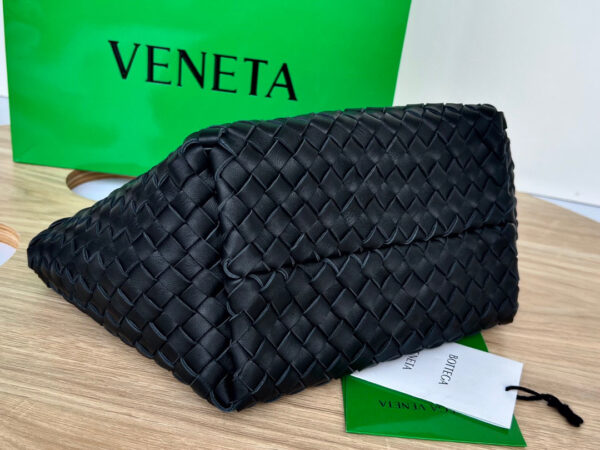 Bottega Veneta Cabat Mini