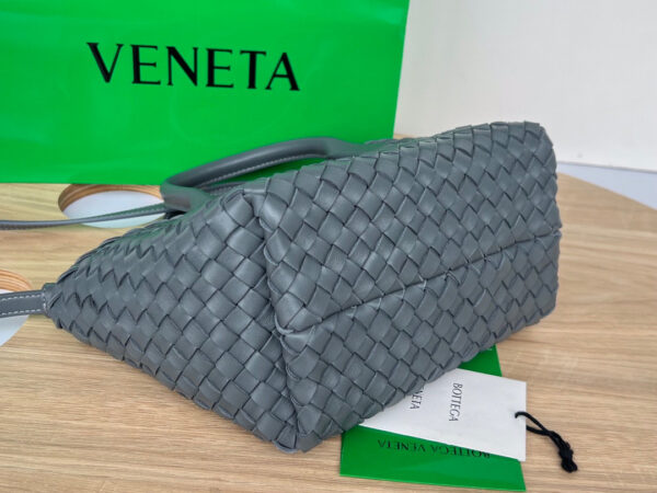 Bottega Veneta Cabat Mini