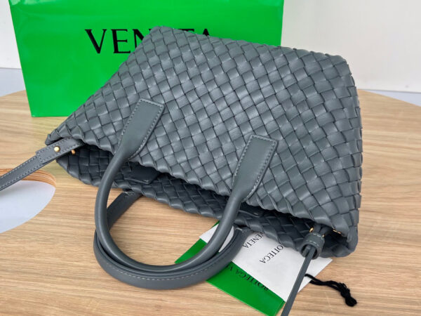 Bottega Veneta Cabat Mini