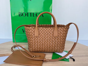 Bottega Veneta Cabat Mini