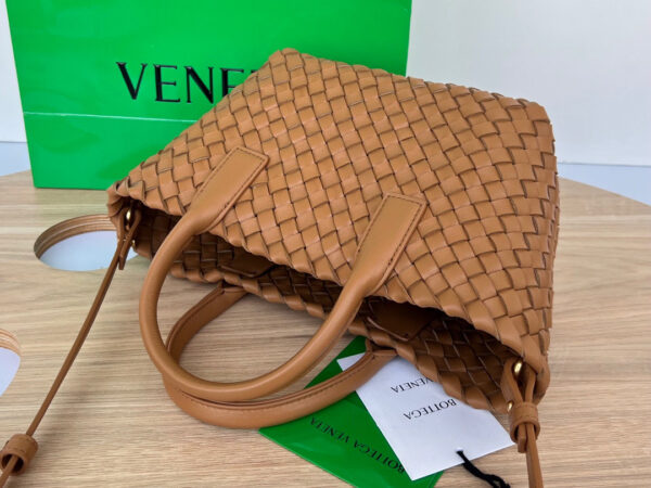 Bottega Veneta Cabat Mini