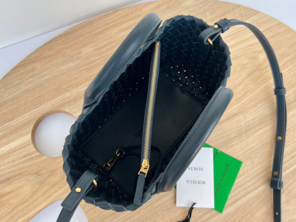 Bottega Veneta Cabat Mini