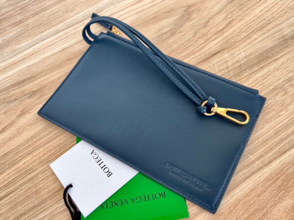 Bottega Veneta Cabat Mini