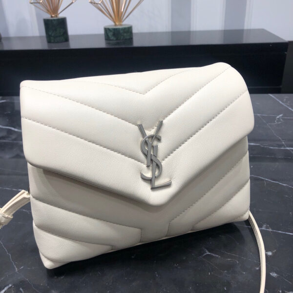 YSL LOULOU TOY