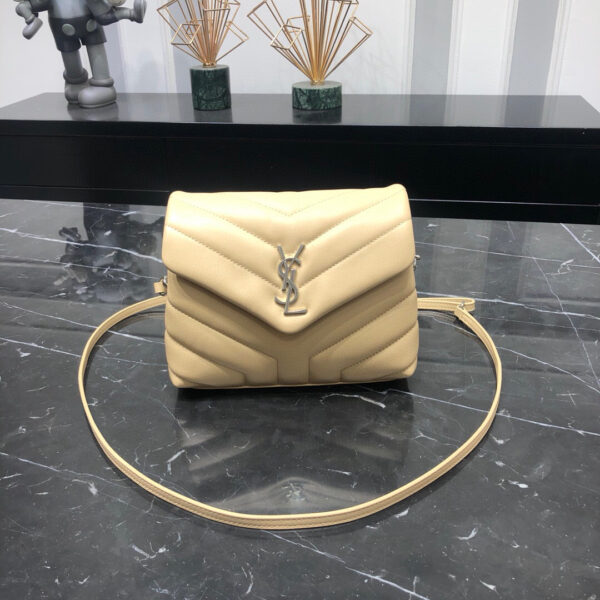 YSL LOULOU TOY