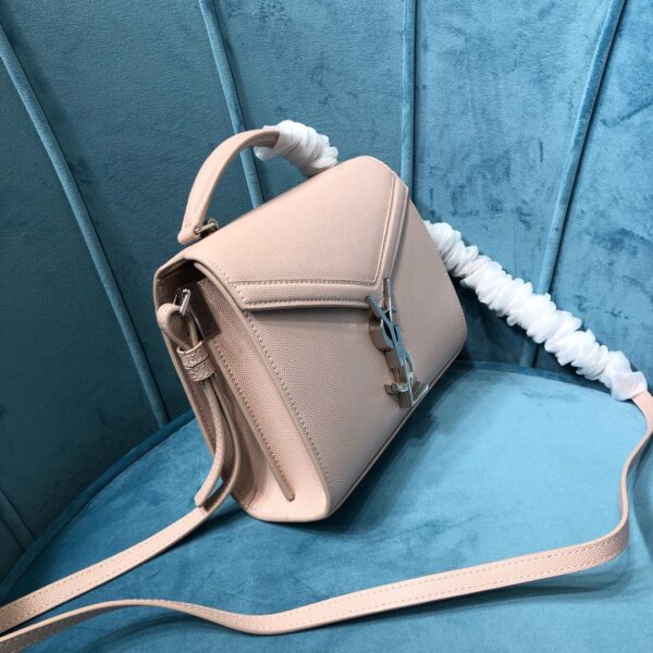 YSL Cassandra
