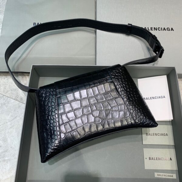 Balenciaga Hourglass