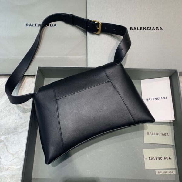 Balenciaga Hourglass