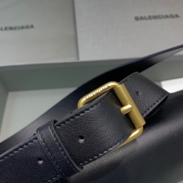 Balenciaga Hourglass