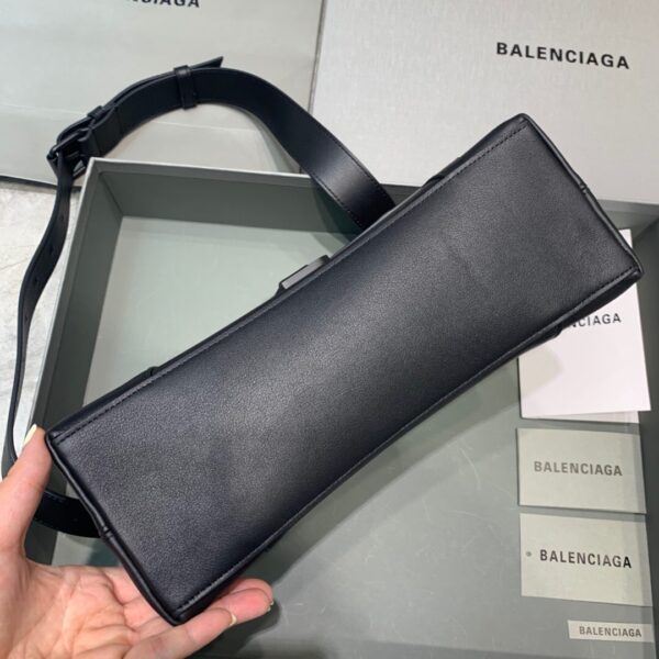 Balenciaga Hourglass